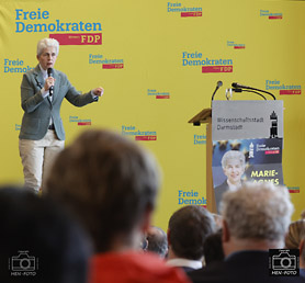FDP-Spitzenkandidatin zur Europawahl Frau Dr. Marie-Agnes Strack-Zimmermann beim Neujahrsempfang der FDP Darmstadt ( © HEN-FOTO )