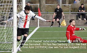 Fussball Verbandsliga Männer 2025 2026 SKV Rot-Weiss Darmstadt - SV Pars Neu-Isenburg (2:3) - Jubel von Emin Aykir über Tor zum Ausgleich 1:1 (Foto ©  Peter Henrich)