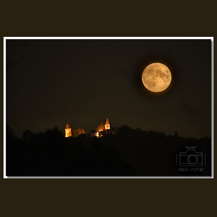 Vollmond über Burg Frankenstein (Copyright by HEN-FOTO)