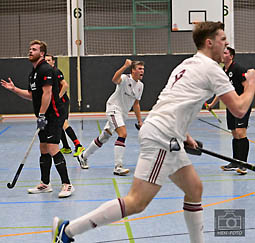 TEC Darmstadt erkämpft gegen Eintracht Frankfurt (1,) ein Remis in der letzten Spielminute -> mehr Sportfotos in meiner Fotogalerie HENFOTO