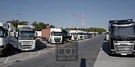 Streik der Fahrer beendet - LKW übergeben - Spedition soll nach Bericht in DVZ nichts bezahlt haben ( © HEN-FOTO )