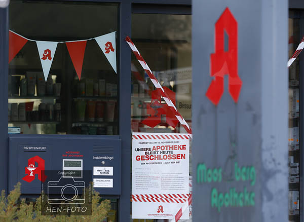 Protesttag der hessischen Apotheker am Mittwoch wegen Unterfinanzierung Lieferengpässe Unterversorgung Bürokratie (© HEN-FOTO )