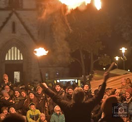 Gemütliches Adventsfest auf dem Johannesplatz ( © HEN-FOTO )