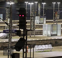 Der kurzfristig von der Gewerkschaft Deutscher Lokführer für Donnerstag (7.) ab 22 Uhr angekündigte bundesweite Streik trifft viele Pendler hart ( © HEN-FOTO )