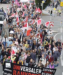 Demonstration und Kundgebung hunderter Studierender und Beschäftigten in Darmstadt gegen geplante Kürzungen im Hessischen Hochschulpakt 2026 - 2031 (Fotogalerie © Peter Henrich / HEN-FOTO)