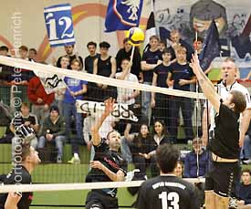 Orplid Darmstadt holt konzentriert Rückstand auf und gewinnt 3:2 gegen DSW Darmstadt II (Sportfotografie © Peter Henrich)