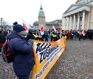 Bessere Arbeits- und Studienbedingungen sowie faire Bezahlung für alle Beschäftigten in der Wissenschaft sind die Forderungen im Zusammenhang mit den bundesweiten Hochschulstreiks (Foto copyright Peter Henrich) Bessere Arbeits- und Studienbedingungen sowie faire Bezahlung für alle Beschäftigten in der Wissenschaft sind die Forderungen im Zusammenhang mit den bundesweiten Hochschulstreiks (Foto copyright Peter Henrich)
