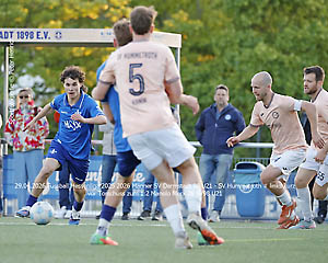 In der Fussball Hessenliga unterliegt SV Darmstadt 98 U21 in Unterzahl gegen SV Hummetroth mit 1:3 (Foto: Peter Henrich)