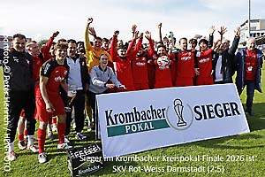 SKV Rot-Weiß Darmstadt dreht 2:0 Rückstand zum 2:5 Pokalsieg gegen FCA Darmstadt (Sportfotografie © Peter Henrich / HEN-FOTO)