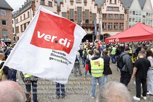 Eintägiger flächendeckender Warnstreik bei Telekom  nach Aufruf der Gewerkschaft VERDI am Dienstag in Hessen vor der vierten Verhandlungsrunde (Foto: Peter Henrich / HEN-FOTO)