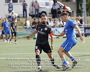 Hier umspielt vor dem Pausenpfiff Adrian Postall den Altheimer Kapitän Adel Ahmetovic und erzielt das 4:0 (Fotogalerie © Peter Henrich / HEN-FOTO)